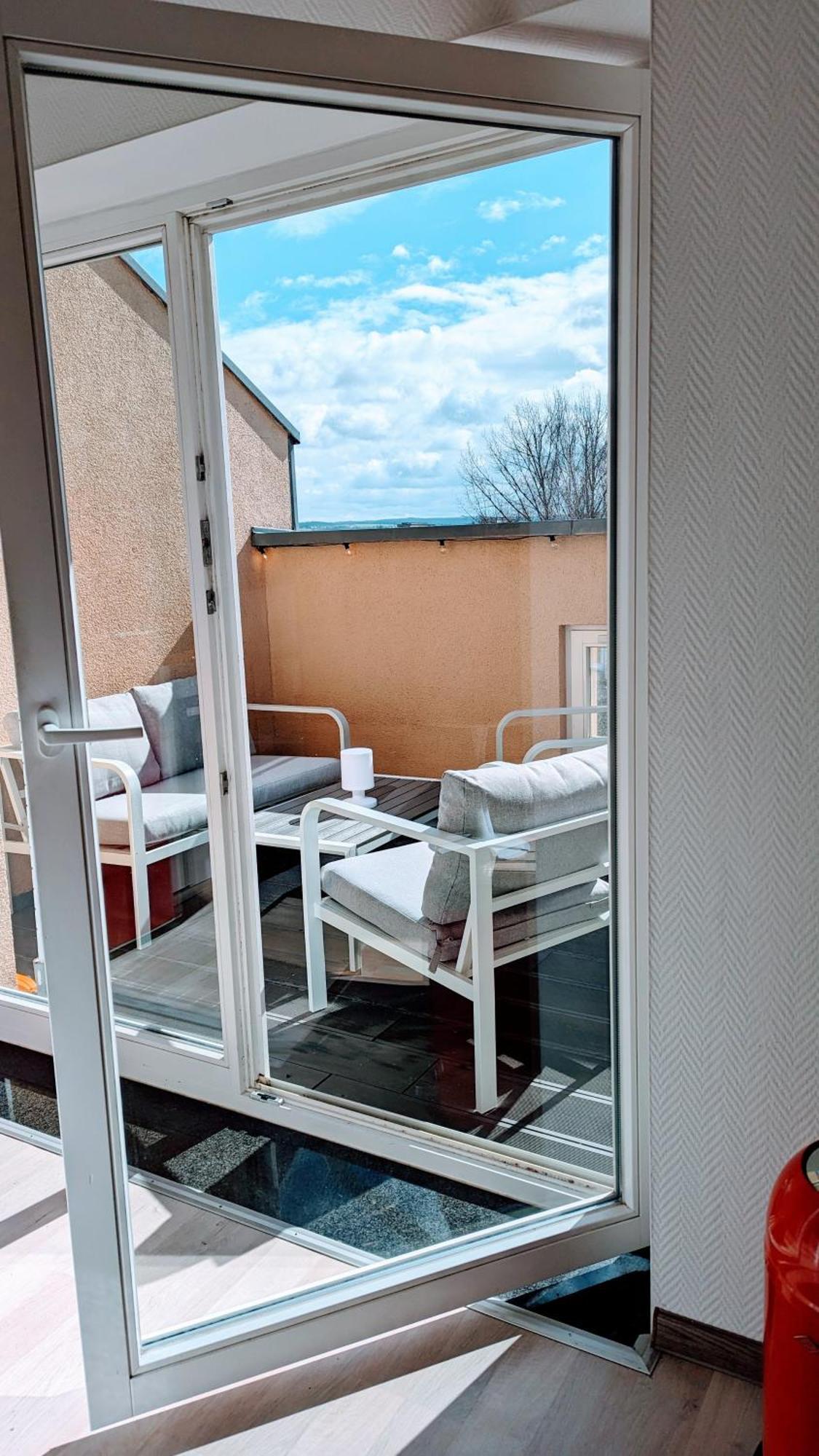 Rooftop Art Apartment, E-Roller,Ausblick,Wlan,Tv Chemnitz Exteriör bild